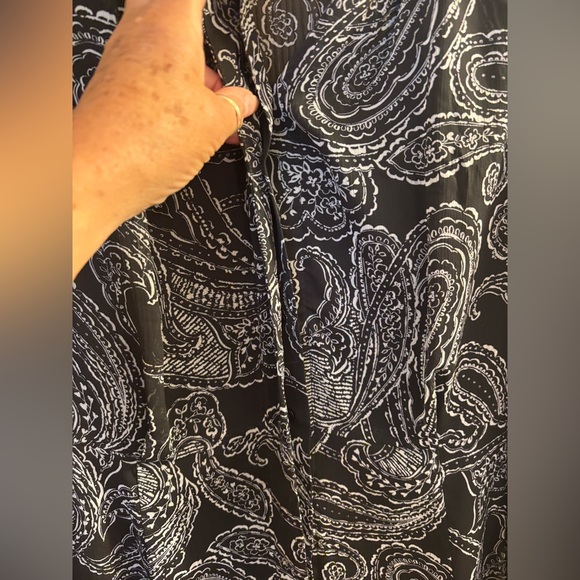 Calvin Klein Black and White Paisley Long Sleeve Dress - Picture 3 of 12